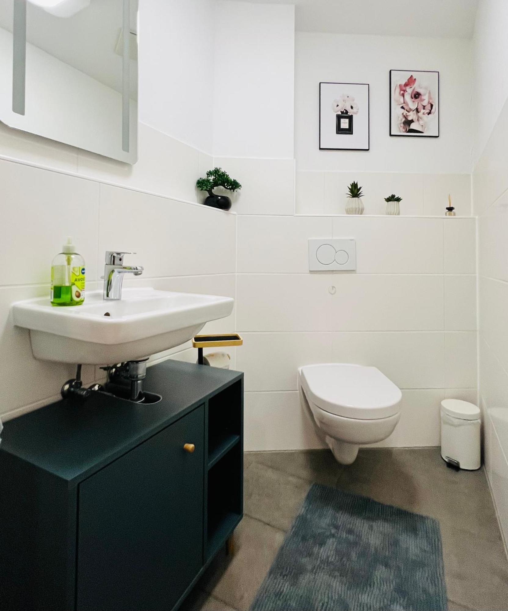 Stylish Apartment Naehe Hbf-Tiefgarage-Lift Hannover Bagian luar foto