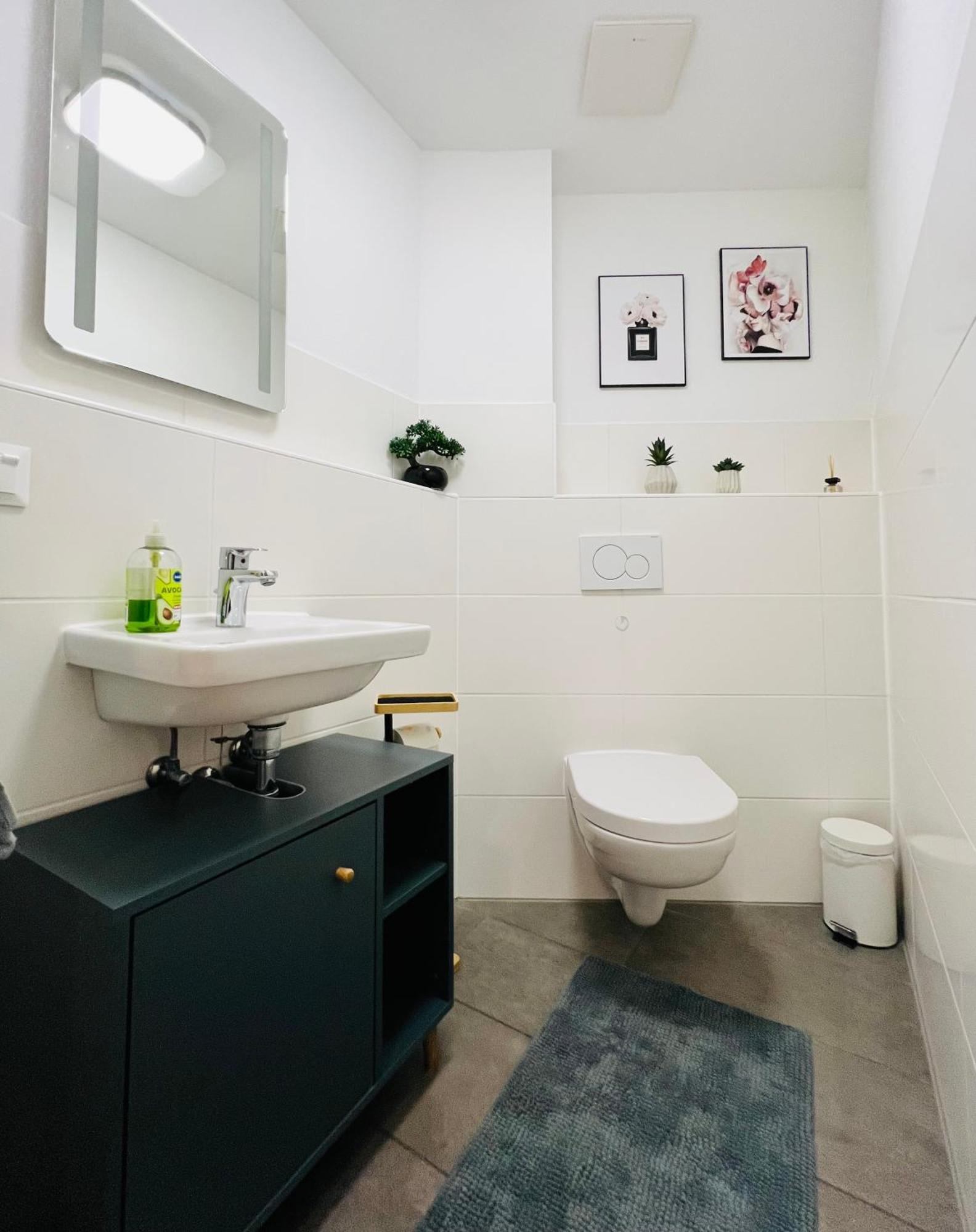 Stylish Apartment Naehe Hbf-Tiefgarage-Lift Hannover Bagian luar foto