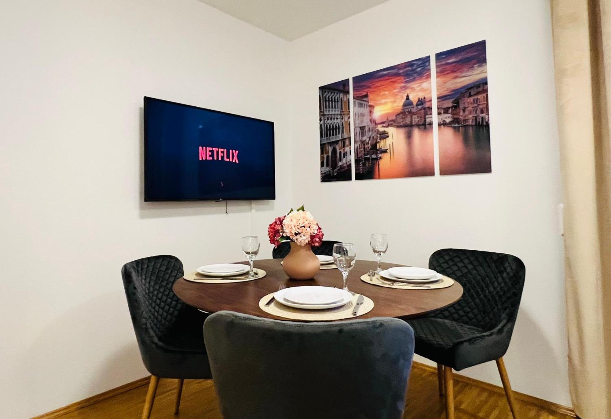 Stylish Apartment Naehe Hbf-Tiefgarage-Lift Hannover Bagian luar foto